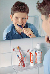 Hygiène dentaire et brosse à dents